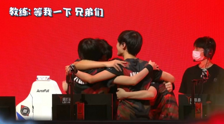 会各界提供