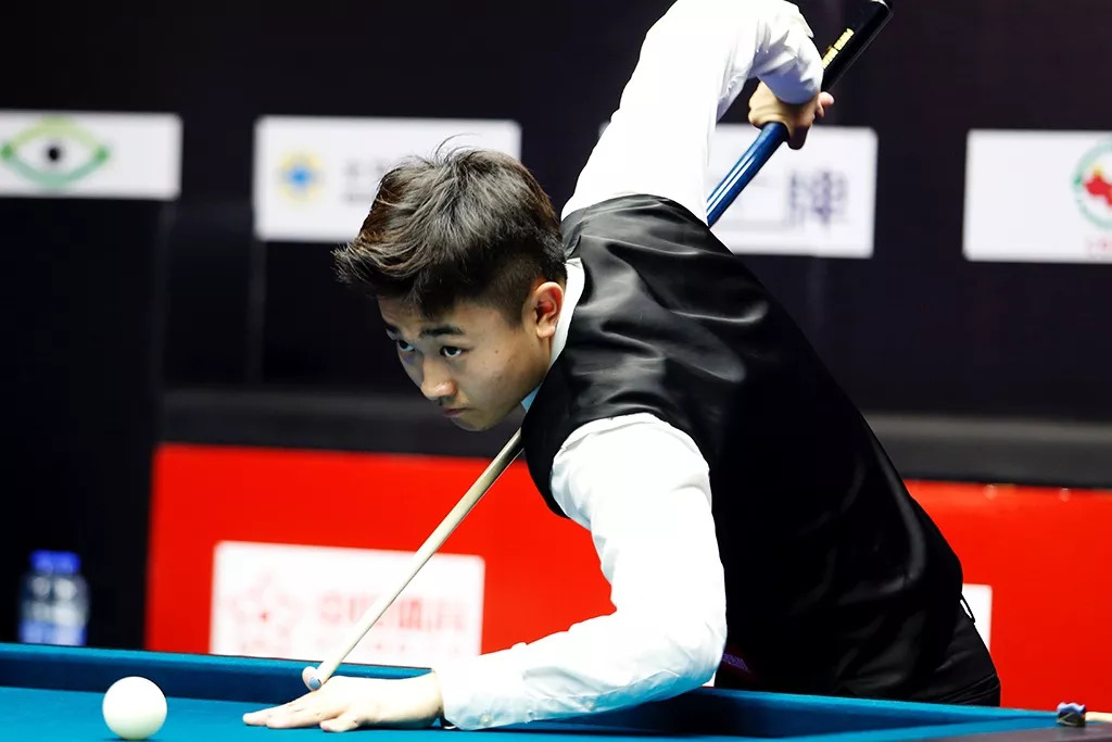 双方在此问 双方在此问