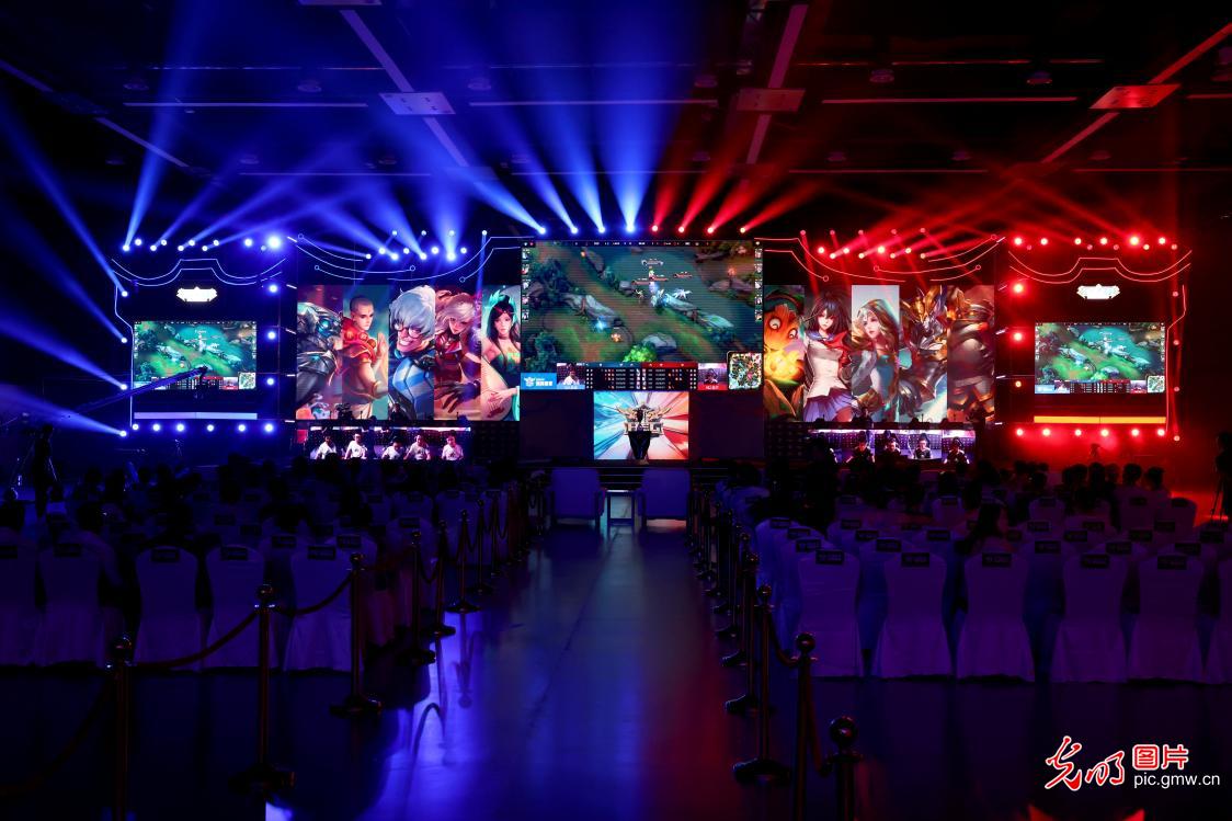 进一位门将 进一位门将