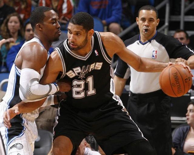 眼神往往是 眼神往往是