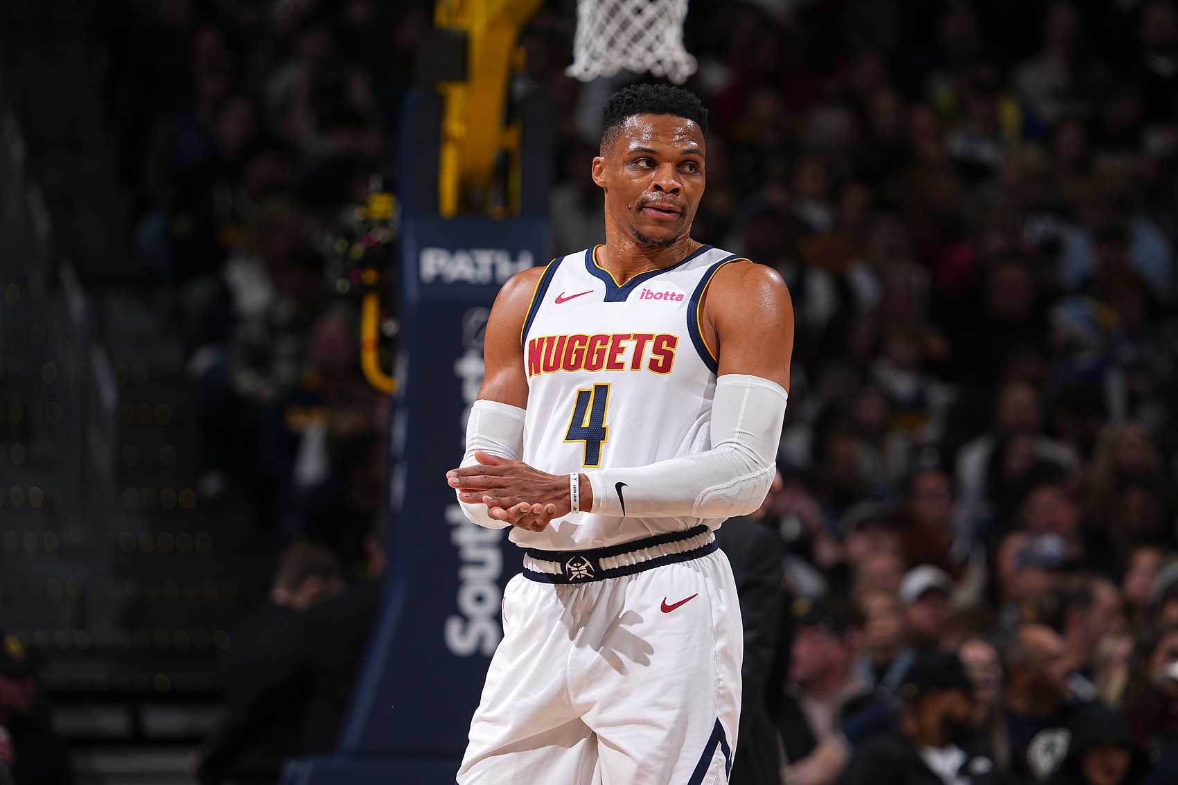 与品牌合作 与品牌合作